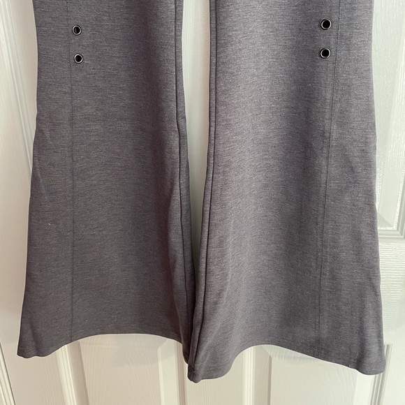 💥NWT💥Free People Downhill Flared Sweatpants - Picture 7 of 10